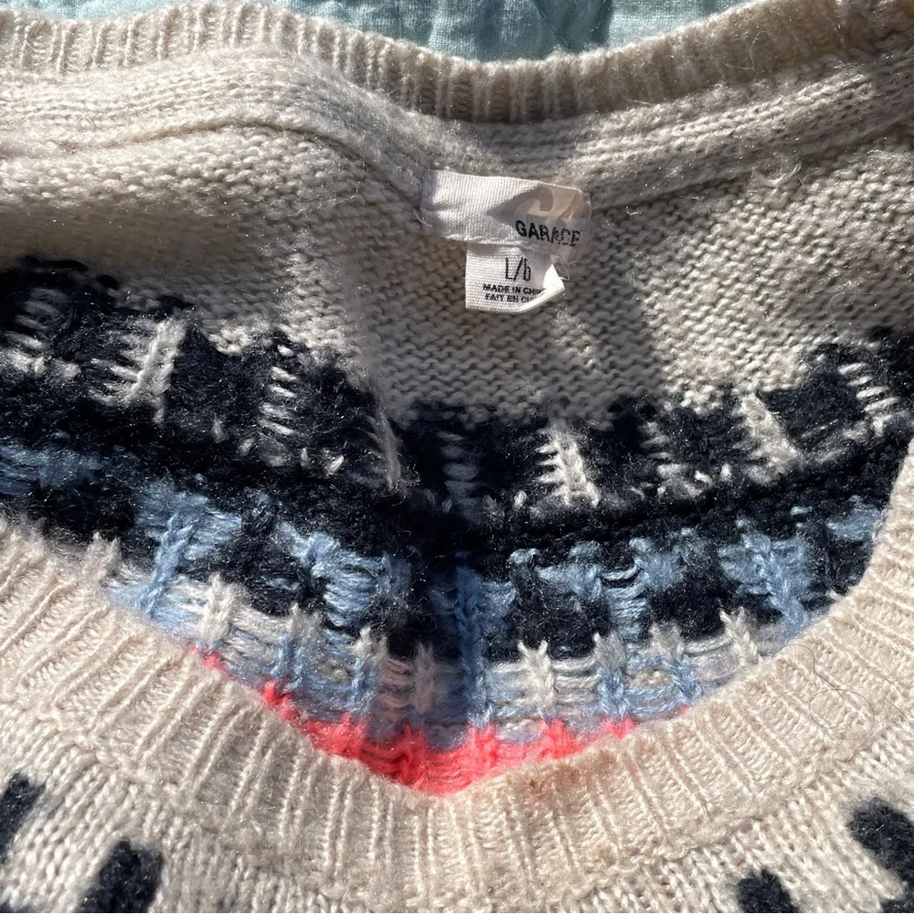 Garage Diamond Patterned Sweater - Picture 4 of 4